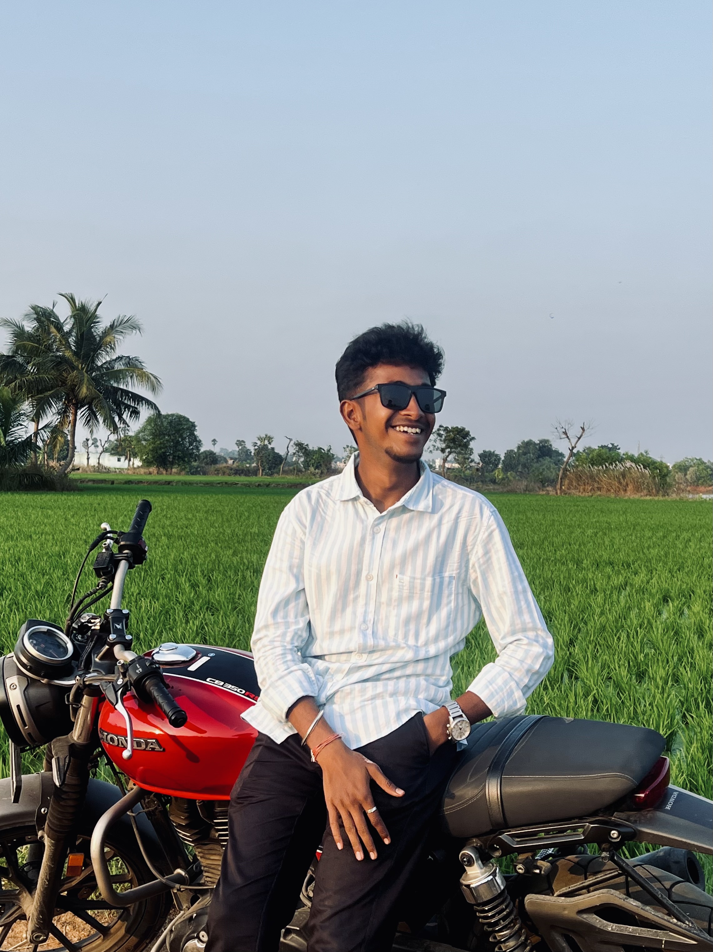 Hariharan portrait 3