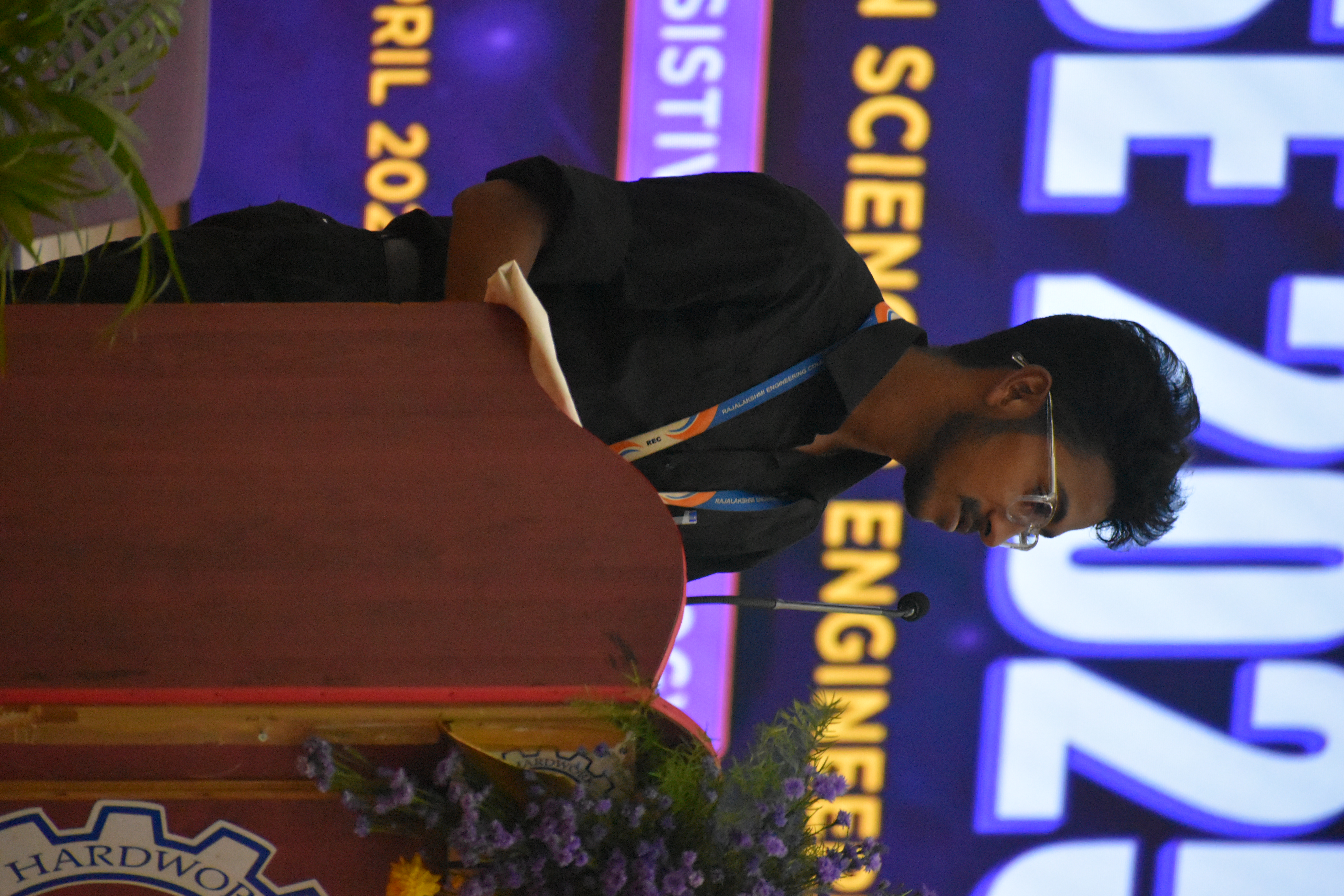 Hariharan portrait 1